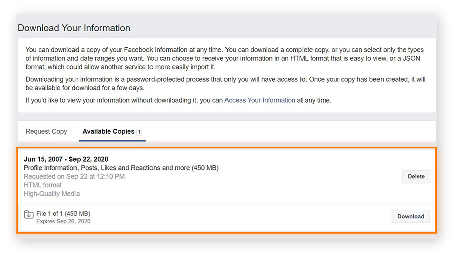 Captura de pantalla de la página «Descargar tu información» con la pestaña «Copias disponibles» abierta, donde se ve que los datos de Facebook están listo para su descarga