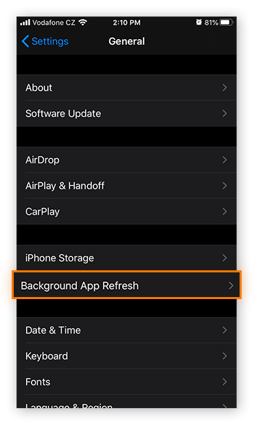 Opening the Background App Refresh settings from the General Settings in iOS 13.4.1