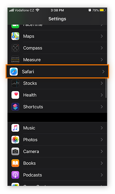 Opening the Safari settings from the Settings menu in iOS 13.4.1