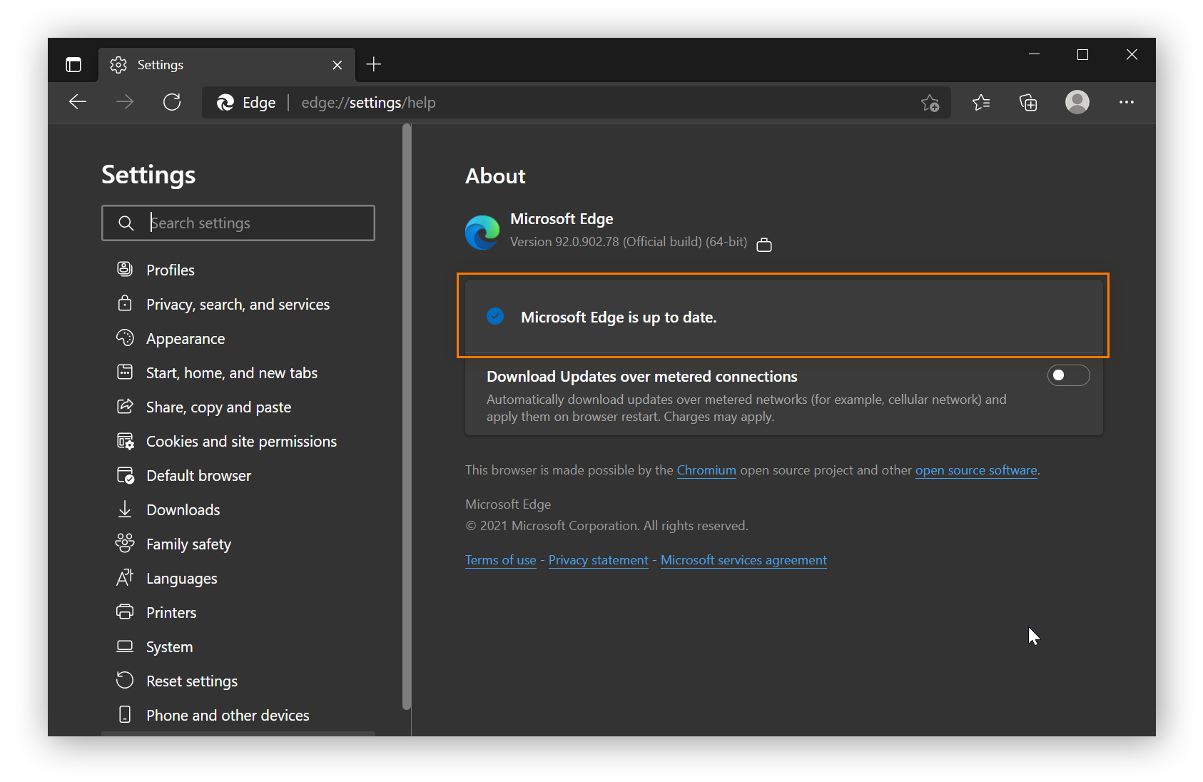 Ein Bildschirmfoto des Update-Menüs von Microsoft Edge, das anzeigt, dass Microsoft Edge auf dem neuesten Stand ist.