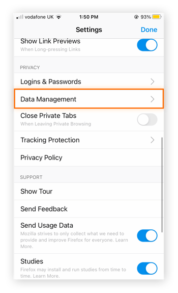 A screenshot of Firefox settings in iOS, with Data Management circled.