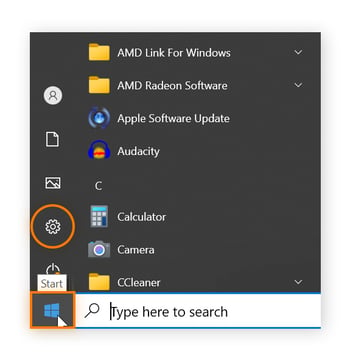 The user has clicked the Start Menu in the lower left, and the gear icon for settings is circled.