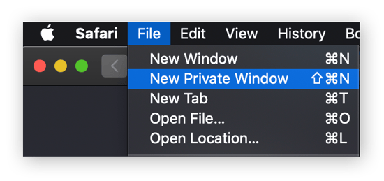 Opening a private browsing window in Safari.