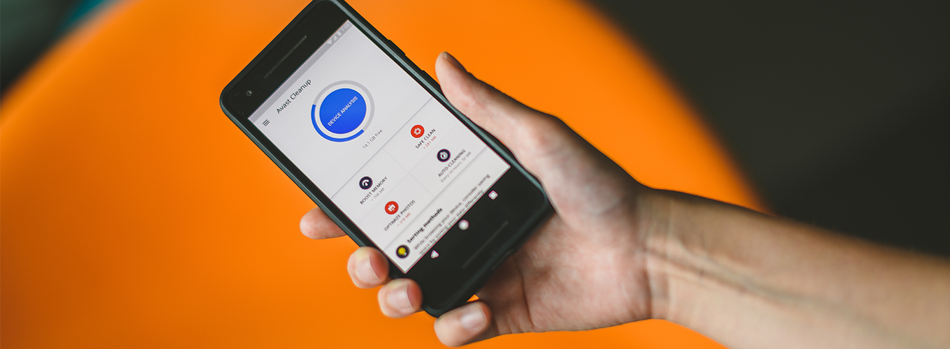 Clean Up Your Android Phone & Clear Internal Storage | Avast